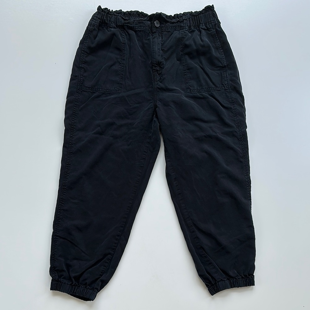 American Eagle Outfitters Black Jogger size XL